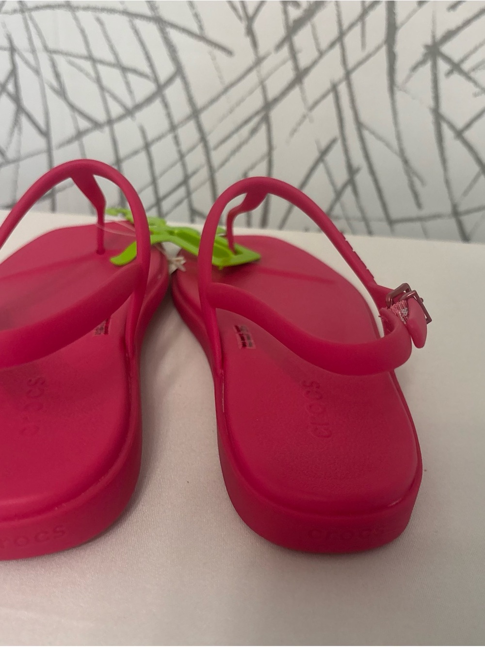 CROCS Women's Hot Pink Slingback Sandals - Picture 4 of 8